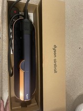 Dyson Airstrait 