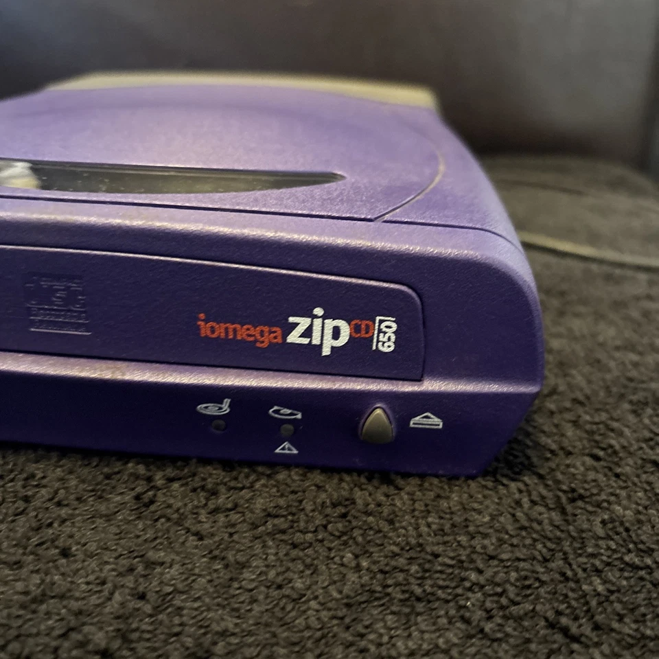 Iomega ZIPCDUSB ZIP CD 650 CD-R/RW External USB Drive CD-ROM ONLY, NO PSU - Image 3 of 4