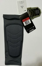 Nike LG Basketball Pro Combat Hyperstrong Padded Compression Shin Sleeve 629882