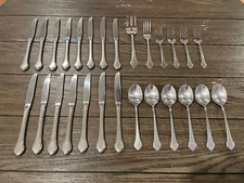 Wm A Rogers Deluxe Stainless Oneida Ltd SUMMER MIST AUTUMN GLOW Lot Of 27