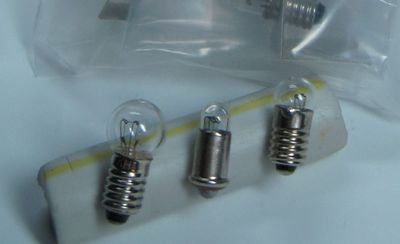 9er Glühlampen-Set 12-14 V #J2 -- kein Porto in Deutschland!