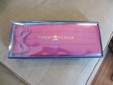 New Tommy Hilfiger Boxed Purpleish Gold Geometric Silk Cummerbund w Bow Tie