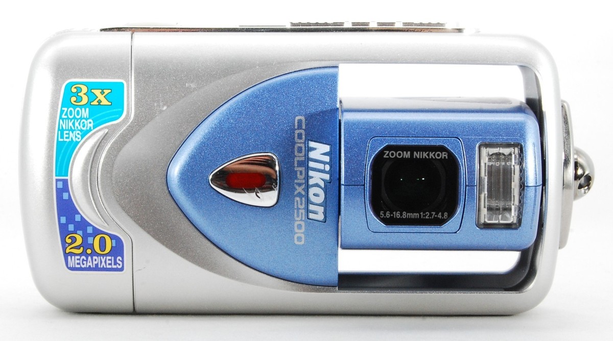 Nikon COOLPIX 2500 2.0MP Digital Camera - Silver for sale online