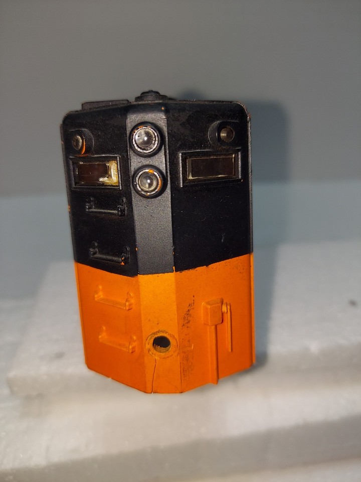 LIONEL TRAINS #2338 Milwaukee Road GP-7 Diesel Locomotive | eBay
