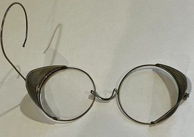 Vintage Willson Hinged Safety Glasses Mesh Sides Aviation Steampunk Goggles