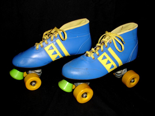 Vintage Braun Bilt Roller Skates Size Women's 11 Blue and Yellow