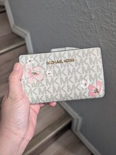 NWT Michael Kors Jet Set Medium Floral Embellished Signature Logo Bi-fold Wallet