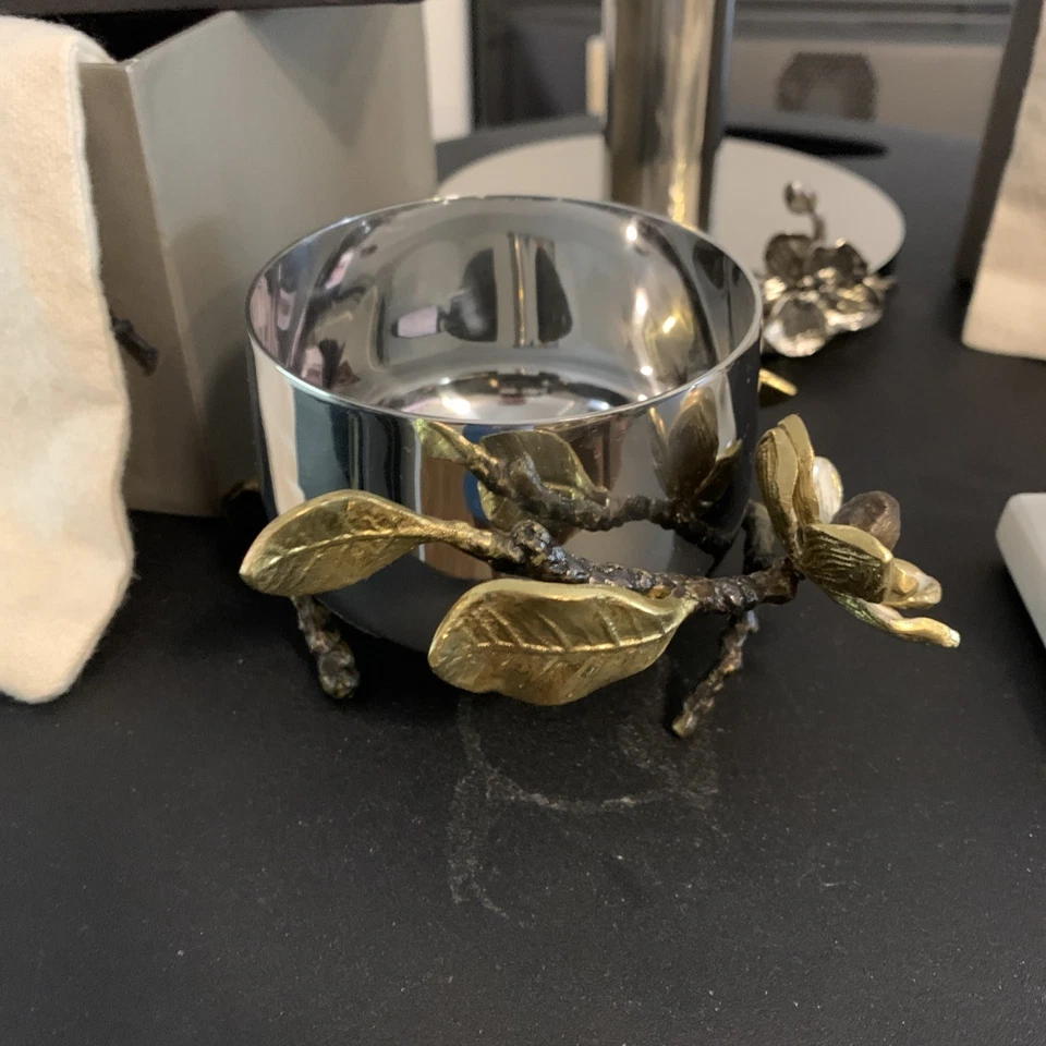 3 piece MICHAEL ARAM Table Set - Nut Bowl, Paper Towel Holder, Napkin Holder  - Image 4 of 4