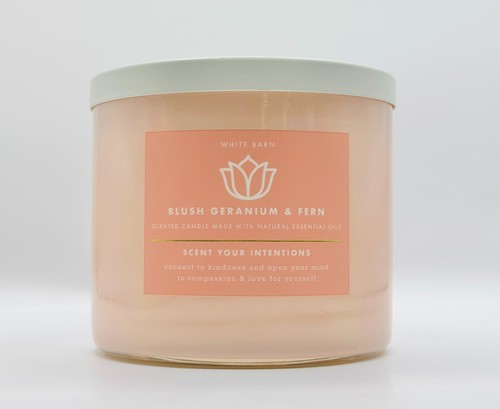 Vela de 3 mechas Bath & Body Works Blush Geranio y helecho 14,5 oz nueva - Imagen 1 de 2
