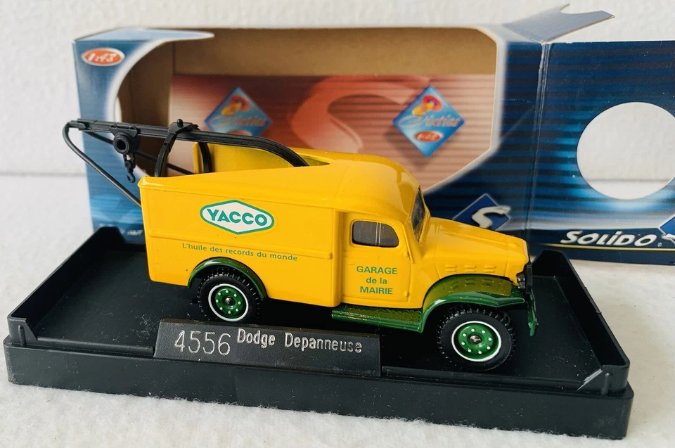 2x Camionetas Dodge Solido, Depanneuse (4556) y juego de tóner 6x6 (2007), en cajas en muy buena condición Foto 2 de 4