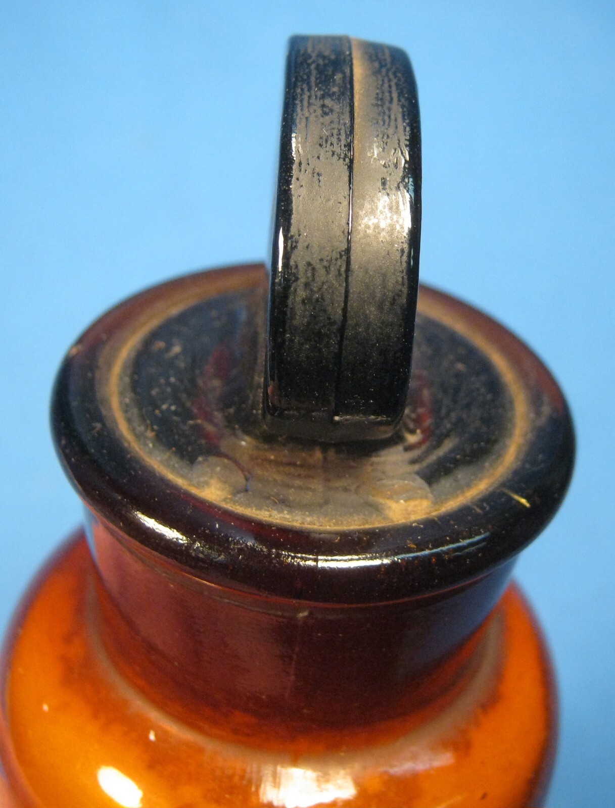 VINTAGE MERCK ACETANILID FREE SHIPPING     B