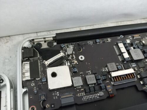 Lot of 7 Apple MacBook Air 11 2014 A1465 Intel i5 4GB - DRILLED - READ -RR - Picture 16 of 20