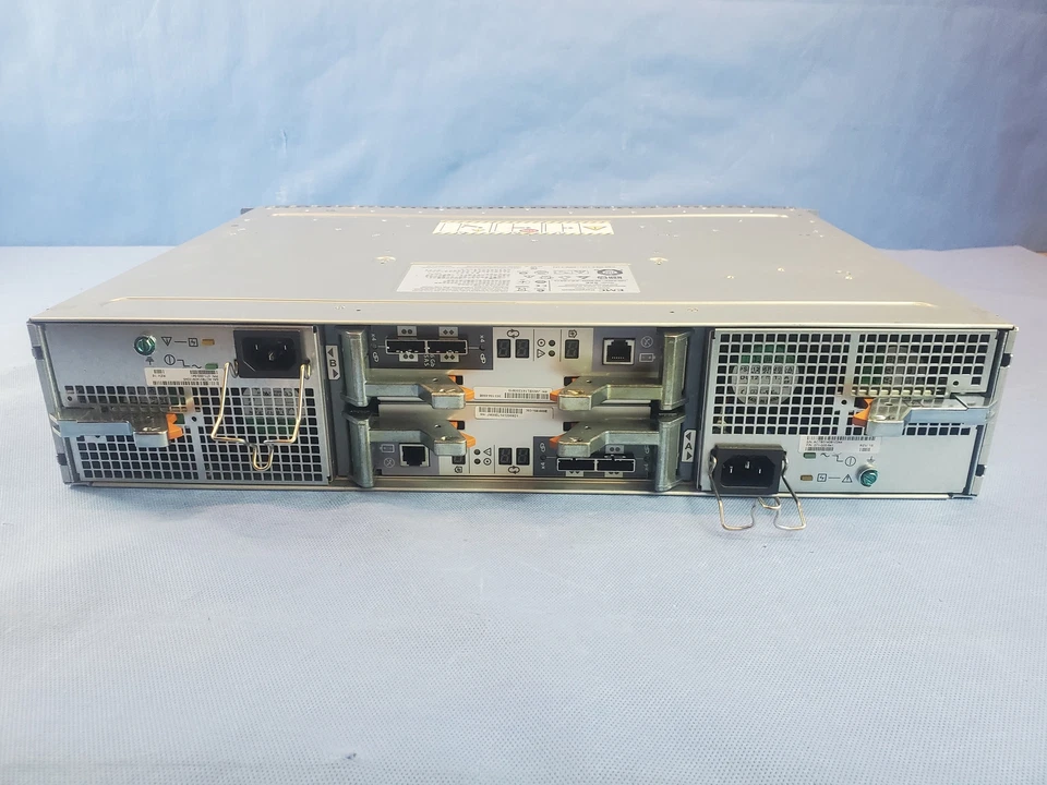 EMC XtremIO SAE 25x 2.5" 2U 6Gb/s SAS Hard Disk Expansion Enclosure 100-562-712 - Image 2 of 2