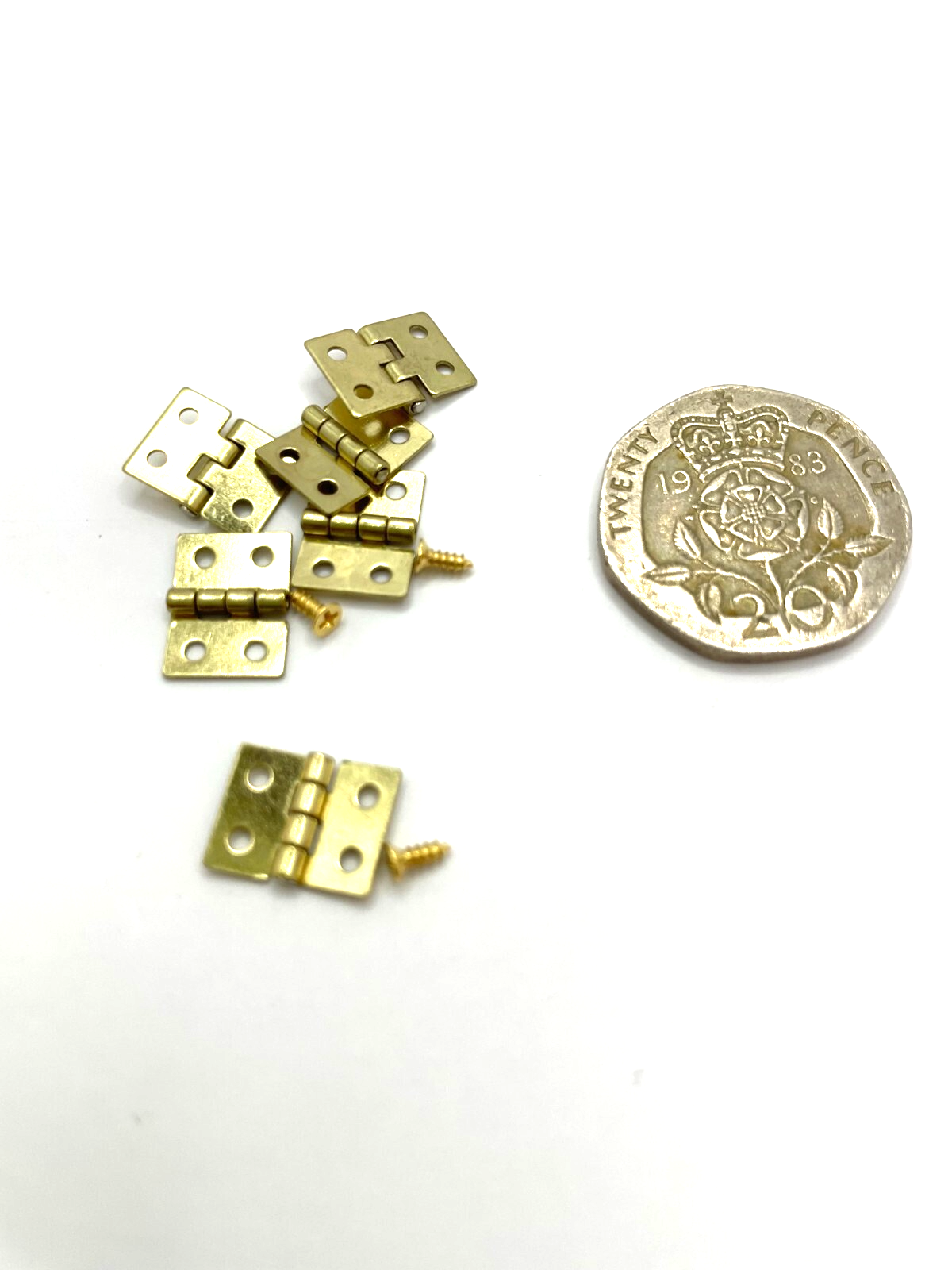 Dolls House Hinges and Screws x 10 Brass Hardware Miniature 1:12th Scale (D346)