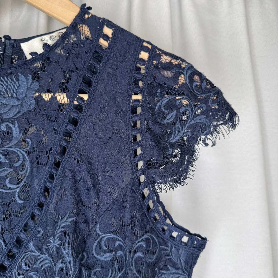 Sea New York Navy Blue Floral Lace Dress Size US 4 AU 8 Short Sleeve Embroidered - image 4 of 4