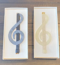 Vintage Del Mar 100% Beeswax Treble Clef Shaped Black & Ivory Candles Set of 2