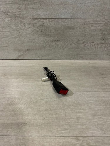 BMW 5 G30 G31 G38 2018 Gurtschloss vorne 7359090 KAN9041