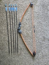 Bow with Arrows