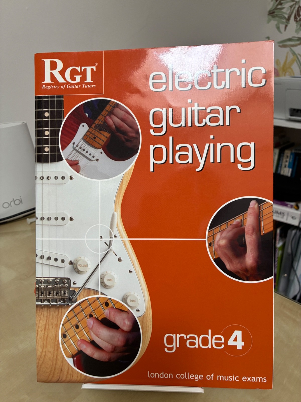 RGT Electric Guitar Playing Grade 4 LCM