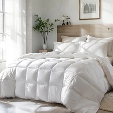  Goose Feather Down Fiber Comforter/Full Size Hotel Collection Queen All Season