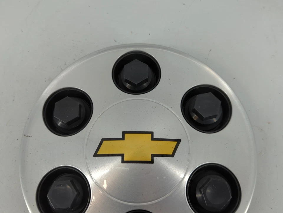 Chevrolet Avalanche 1500 2010 llanta tapa central P3S55 Foto 3 de 4