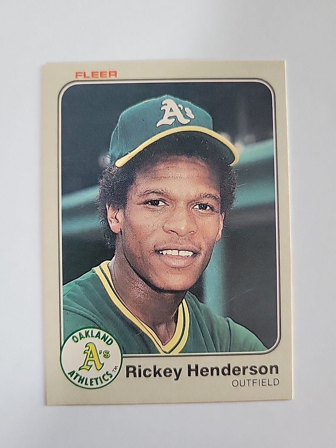 RICKEY HENDERSON 1983 FLEER BASEBALL CARD #519 OAKLAND ATHLETICS E2