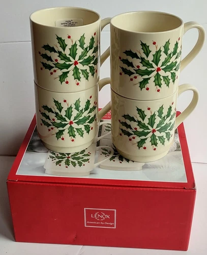 4 Lenox China Holiday Holly American Coffee Mugs Christmas original box
