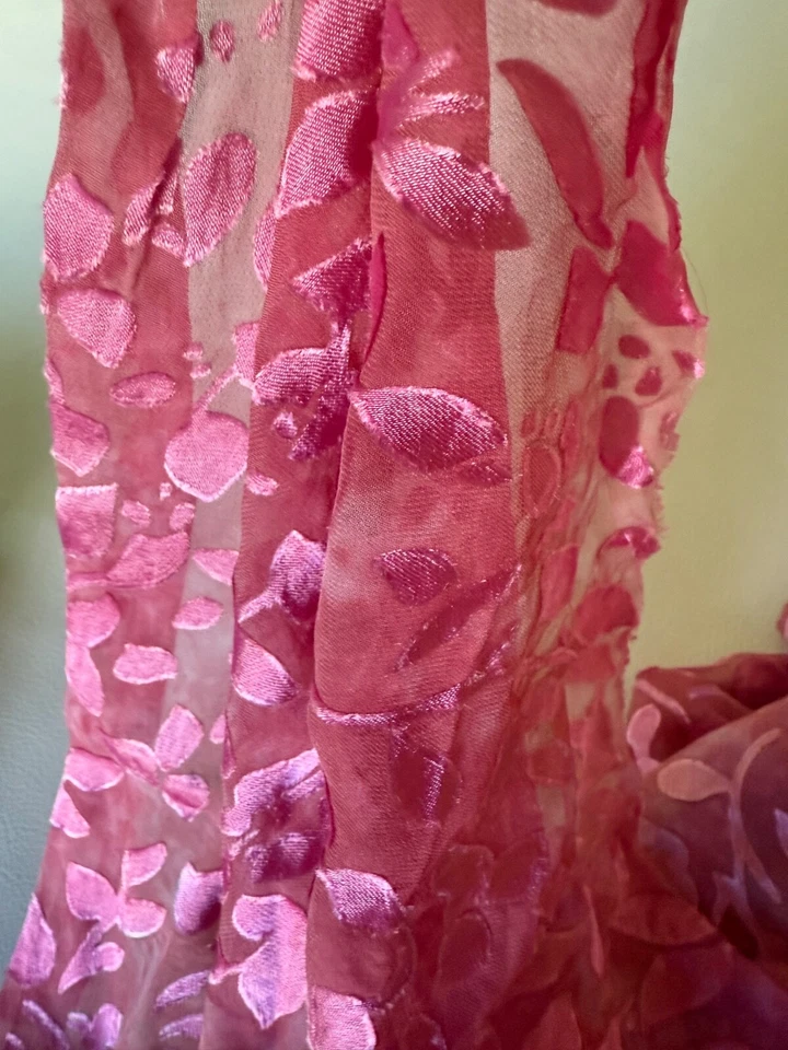 60”x 40” Hand Dyed Sheer Silk Fabric Deep Pink satin leaf design overall TRIMMED - Image 2 of 4