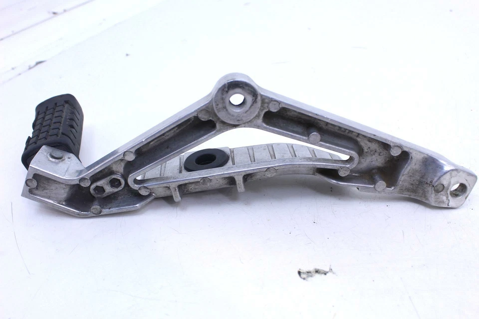 1982 HONDA NIGHTHAWK 650 OEM REAR PASSENGER FOOT STEP PEG R5.BX5 - Image 3 of 4