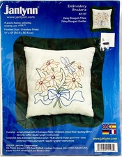 NEW 2001 Janlynn Daisy Bouquet Pillow 21197 Embroidery Kit 12x12 Vintage 16535