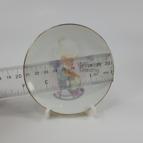 Precious Moments- "The Purr-fect Grandma" 4in. Miniature Plate Enesco 1980 J1H63 - Picture 4 of 6