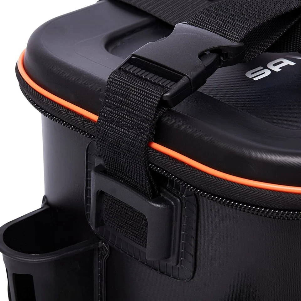 SAVAGE GEAR Multipurpose Fishing Tackle Carrying BOAT AND BANK BAG L 24L - Image 3 of 4