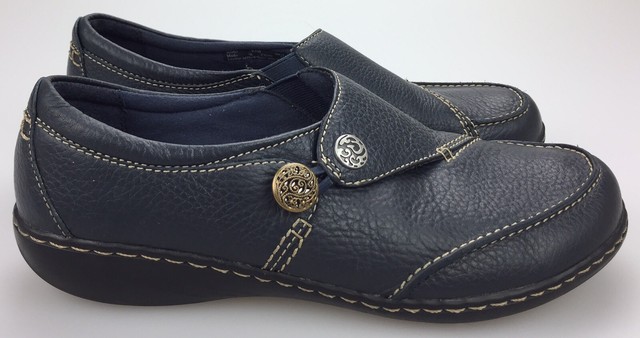 clarks navy blue loafers