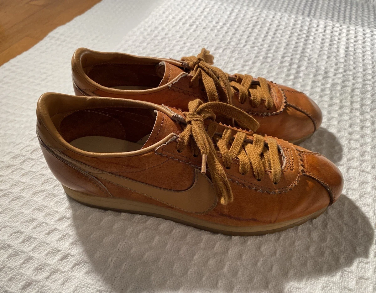 rare vintage NIKE Cortez LE VILLAGE 1970s 80s Tan Leather Sneakers