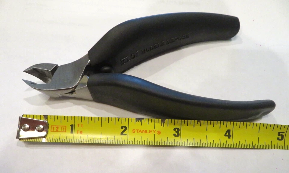 Cortaúñas Suwada Podologie Mango Suave Pinza de Uñas Mango Negro Hecho en Japón Foto 3 de 4