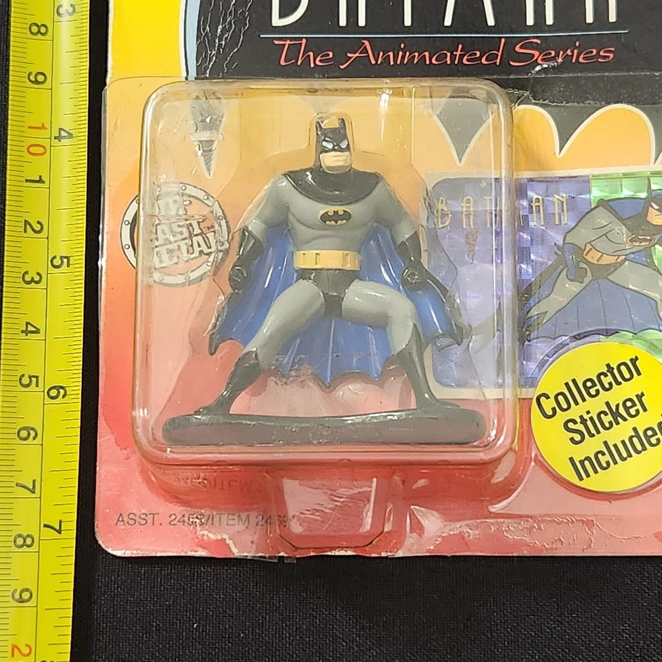 1992 Batman 2.25" ERTL Diecast Metal Action Figure Batman Animated Series DC - Image 2 of 3