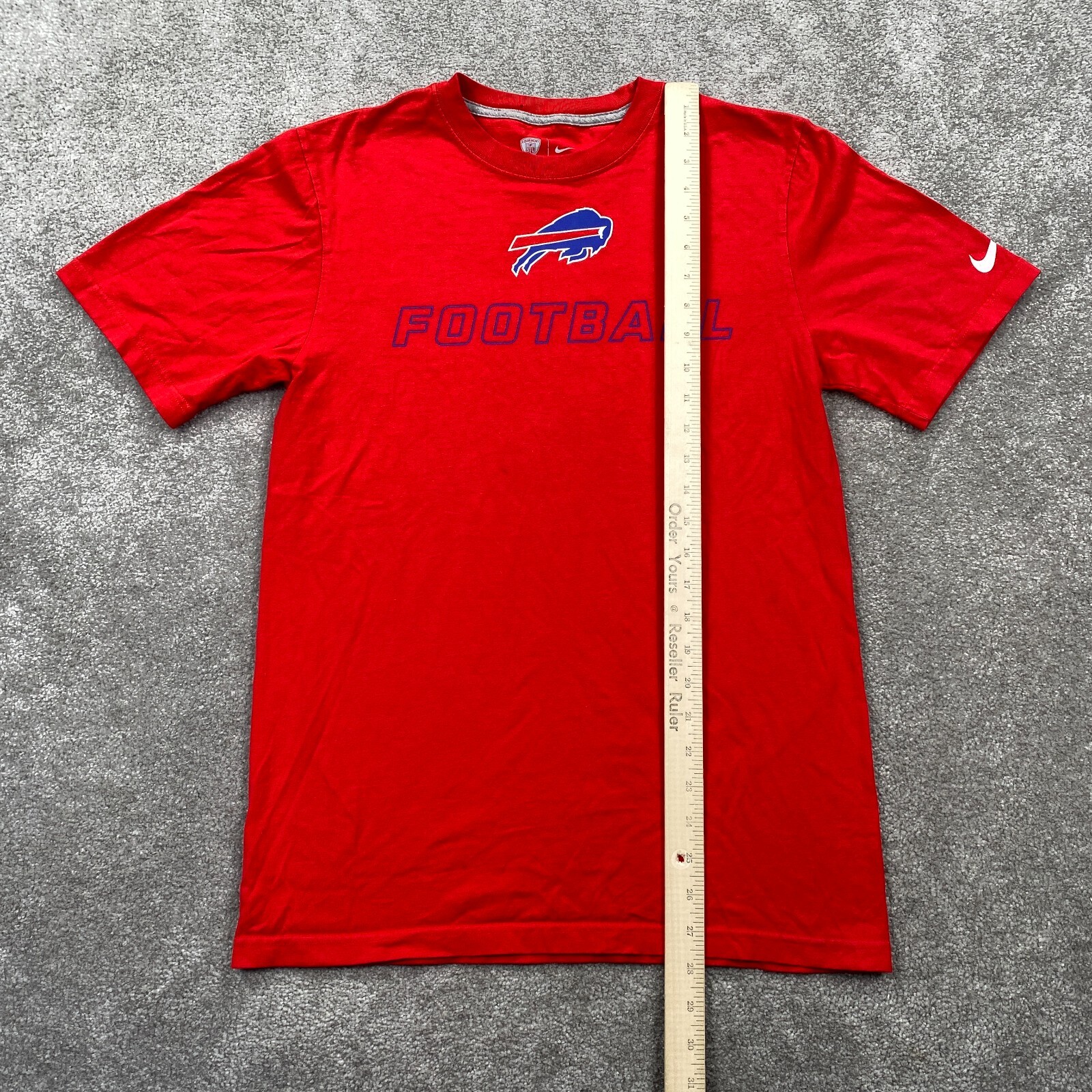 Buffalo Bills Nike Essential NFL T-Shirt Short Sleeves Men's Size S Red Rush thumbnail 3