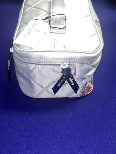 Vera Bradley Disney Cinderella Cosmetic Bag Pouch With Jaq and Gus Gus New - Picture 4 of 7