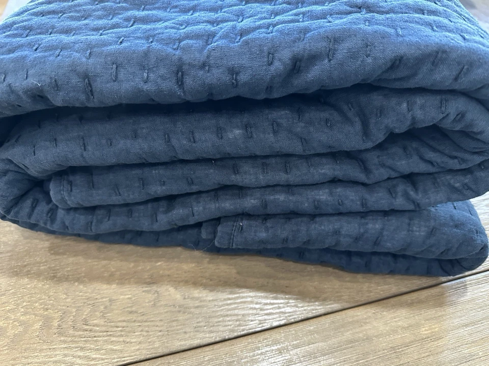 Pottery Barn Pick Stitch Quilt Midnight Blue Full/Queen - Image 2 of 2