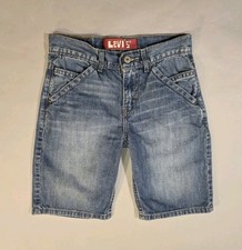 Vintage Levi  s Women  s Girls Shorts Size 8 REG 24 ACTUAL 26 WAIST 8" Inseam