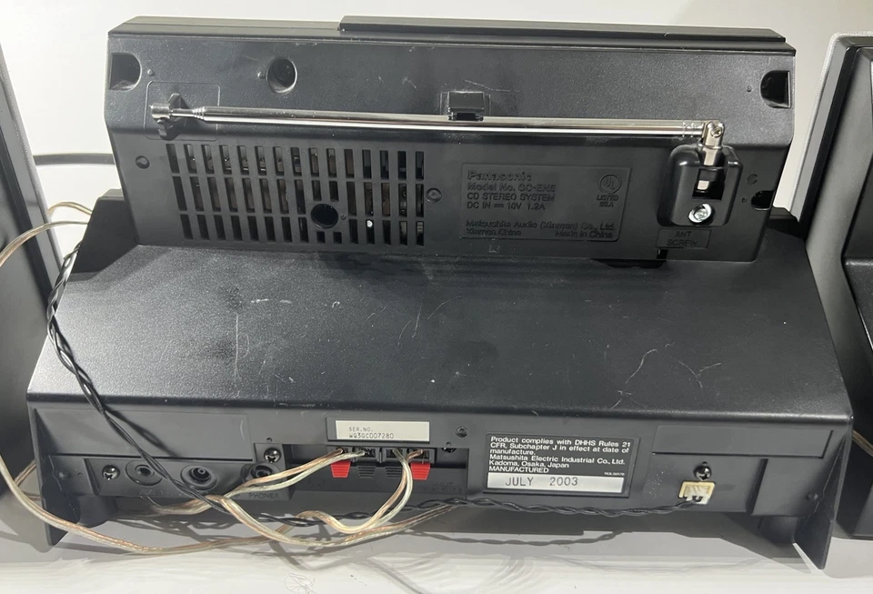 Panasonic SC-EN5 Bookshelf Music System w/ CD Player, & Speakers - READ - Image 4 of 4