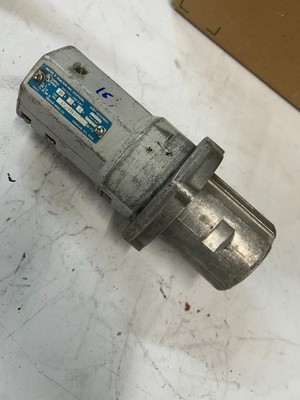 Cooper Crouse Hinds Arktite 60A APJ-6465 female pin sleeve connector 3P4W lot 15