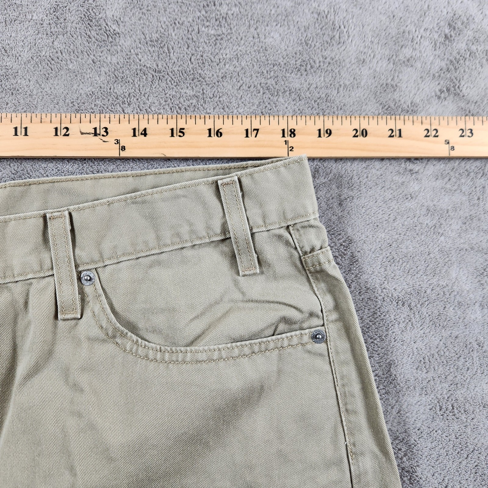 Levi's 505 Straight Fit Jeans Mens size 40x30 Tan Denim 5 Pocket thumbnail 4