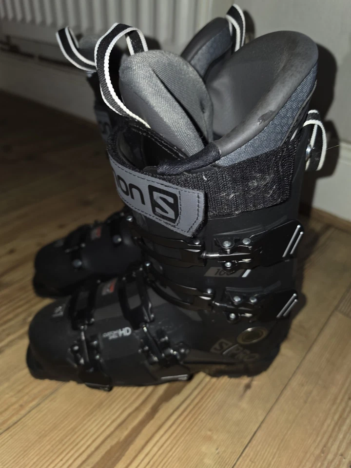 Salomon S Pro 100 ski boots, photo 2 of 5