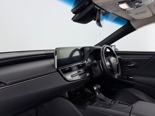 2022 Lexus ES 2.5 300h Takumi E-CVT Euro 6 (s/s) 4dr Saloon PETROL/ELECTRIC Auto - Picture 16 of 24