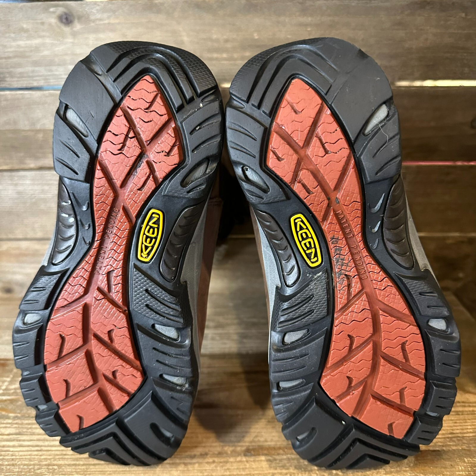 Stivali invernali impermeabili da donna Keen Helena in pelle marrone pelliccia sintetica taglia 5 M ottime condizioni