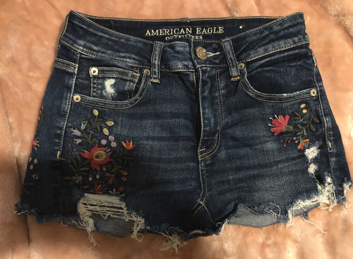American eagle sales embroidered shorts