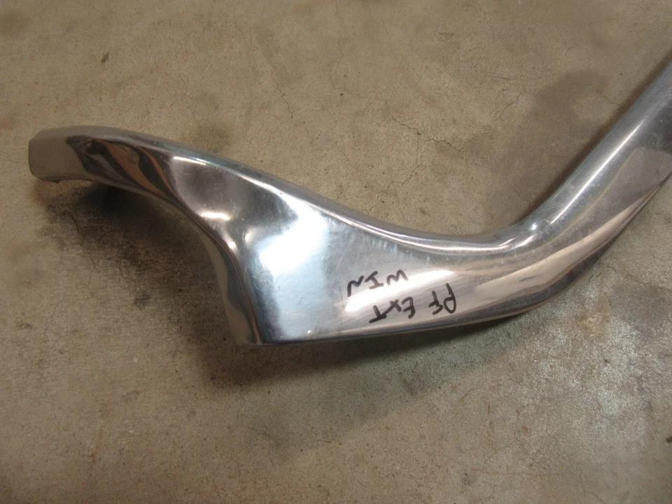 Plymouth Savoy 1958 sedán parabrisas delantero moldura acero inoxidable PF Foto 2 de 3