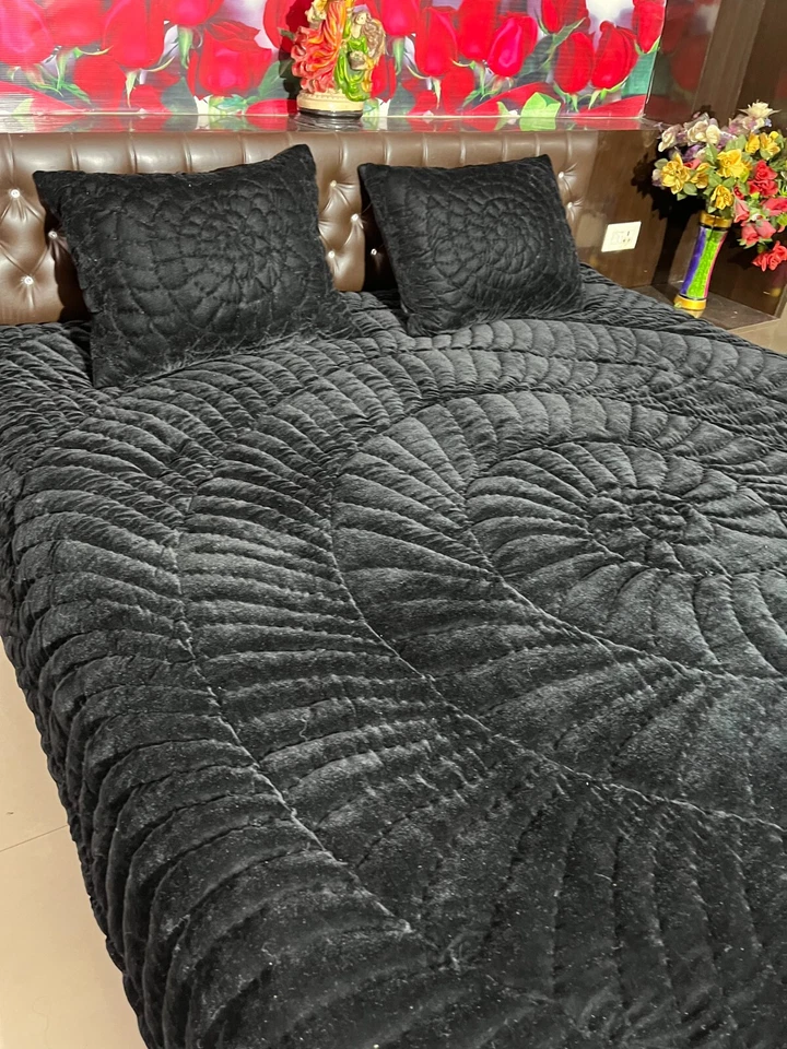 Black velvet quilt king velvet blanket velvet comforter queen bedding set - Image 4 of 4
