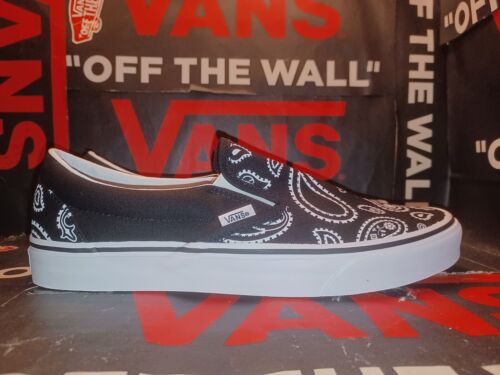 Vans Men's 11 Peace Paisley Slip On Black/True White VN0A5JMHB0E